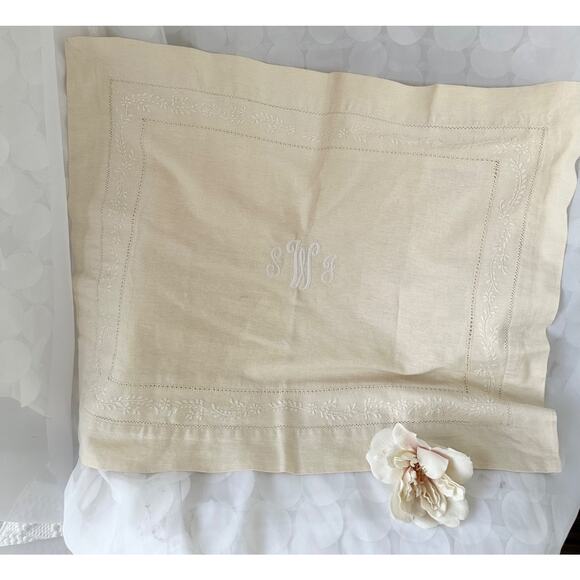 Vintage Pottery Barn Linen Cotton Pillow Shams Ecru Beige embroidered monogram - Picture 2 of 10